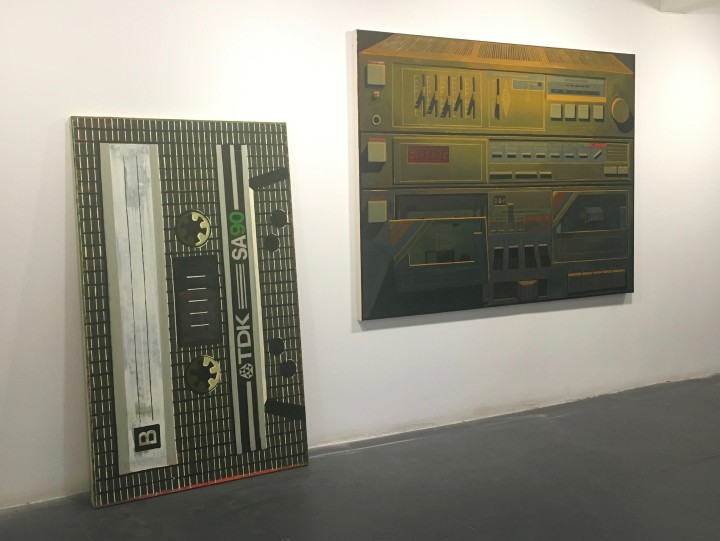 (left) B-Side, 2016, oil on canvas, 60 x 36 inches. (right) Joanne's Stereo, 2016, oil on canvas, 54 x 72 inches